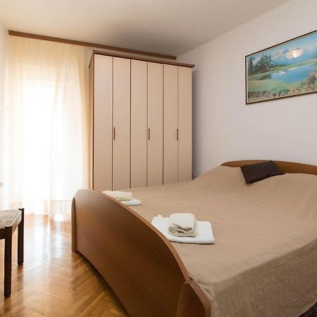 Apartmani Vera ซริกเวนิซา ภายนอก รูปภาพ